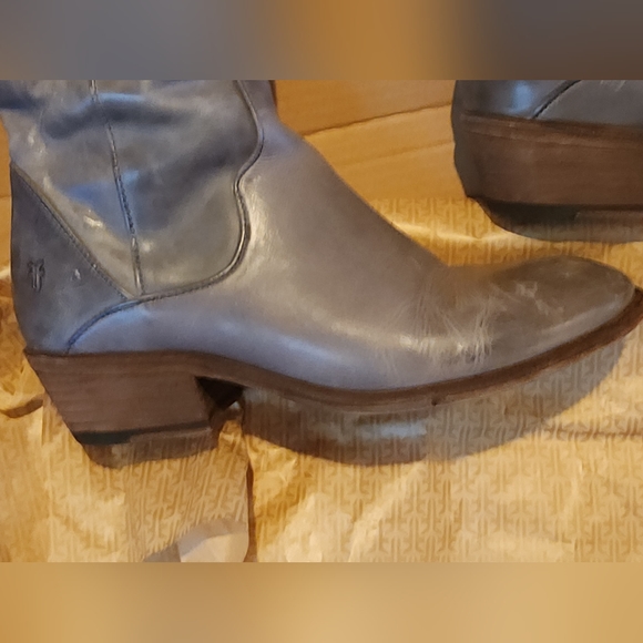 Frye, 🩶Carson Piping Tall in Graphite - Picture 8 of 16